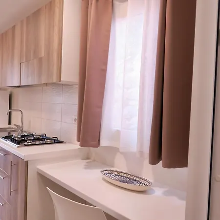 Da Benedetto Aparthotel 3*